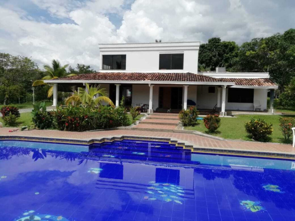 Finca en parcelación El Hato en San Jeronimo