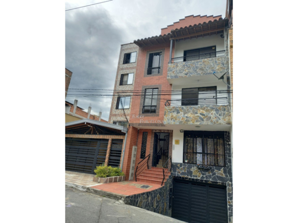 Apartamento en el edificio Barcelona en Cabañas Bello