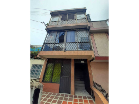 Casa para invertir en el Barrio Floralia – Norte, Cali