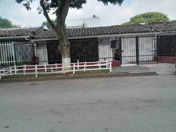 Venta de Casa en el Limonar – Cali