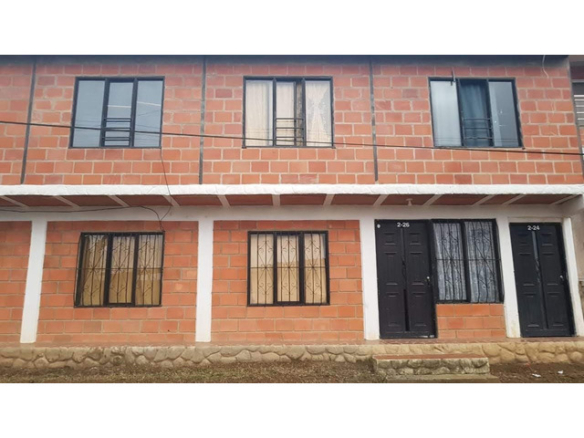 Venta de Casa amplia de 2 pisos en La Cumbre barrio Villanueva
