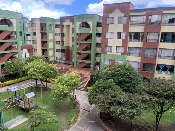 CASTILLA REMODELADO CON PARQUEADERO