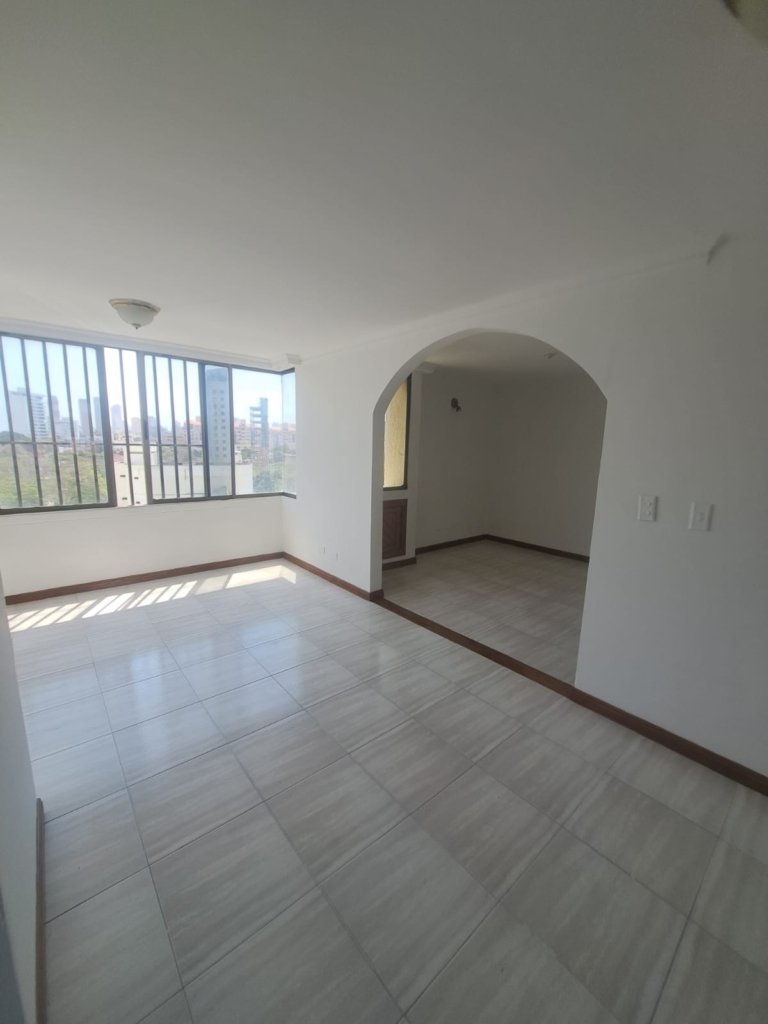 Apartamento frente a la Iglesia del Espíritu Santo, Barranquilla