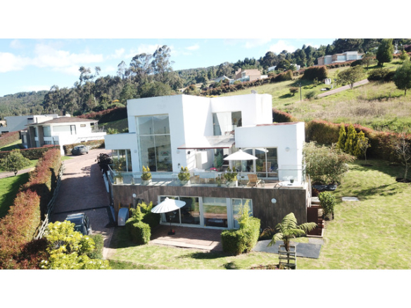 Casa Campestre Yerbabonita Bosque Nativo Sopo