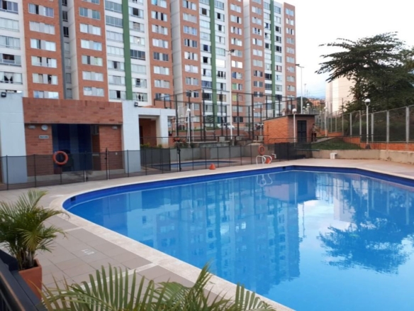 Apartamento en Conjunto Residencial Sendero de Miraflores