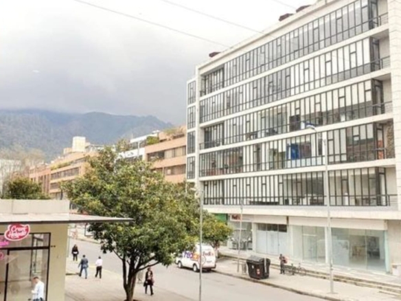 Oficina Cerca Parque 93,