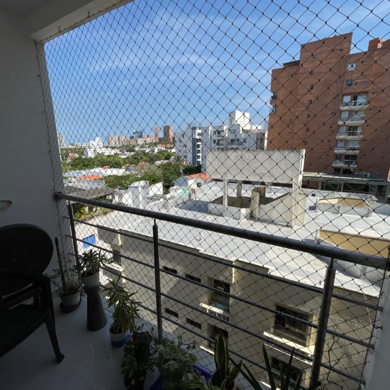 APARTAMENTO EN EL BARRIO VILLASANTOS