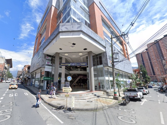 Arriendo Local en Itagui Plaza