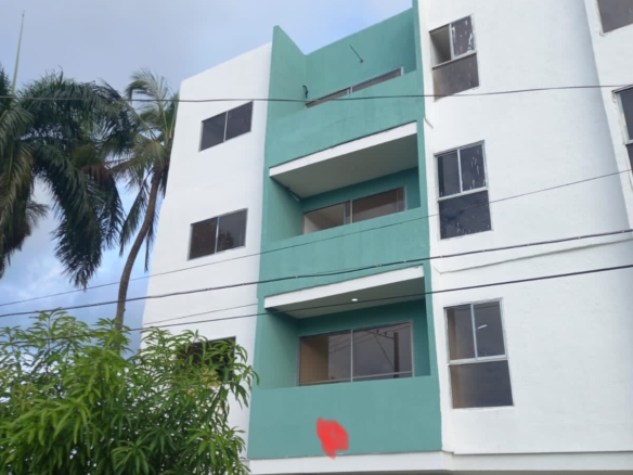 Apartamento en el Edificio Ariana en Urbanización La Floresta