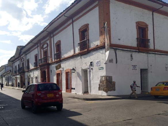 LOCAL EN CENTRO HISTORICO POPAYAN