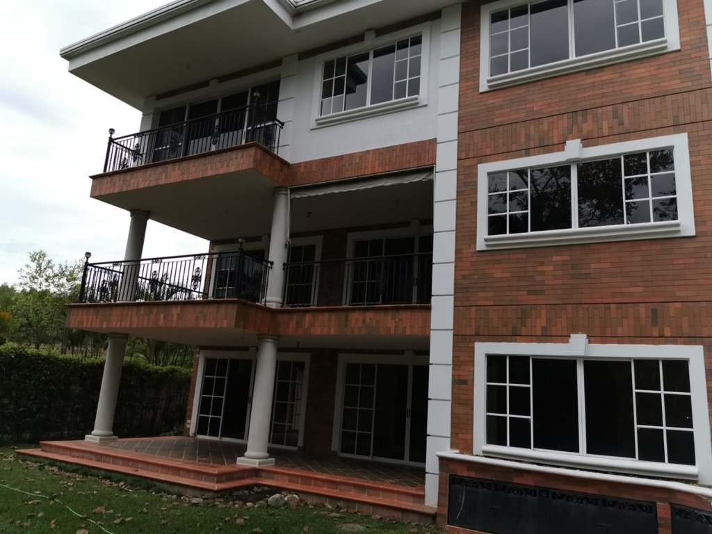 Venta de Casa En Ruitoque Condominio