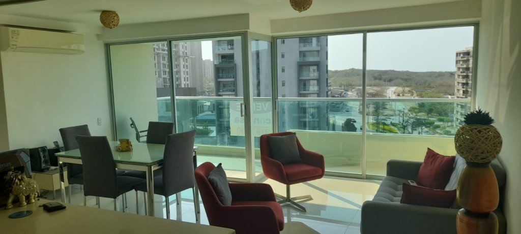 Apartamento bien ubicado y alta valorización en Villa Carolina