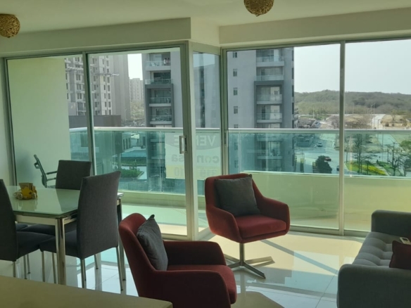 Apartamento bien ubicado y alta valorización en Villa Carolina
