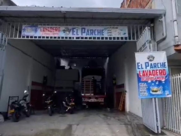 Negocio Lavadero de motos y carros excelente ubicacion