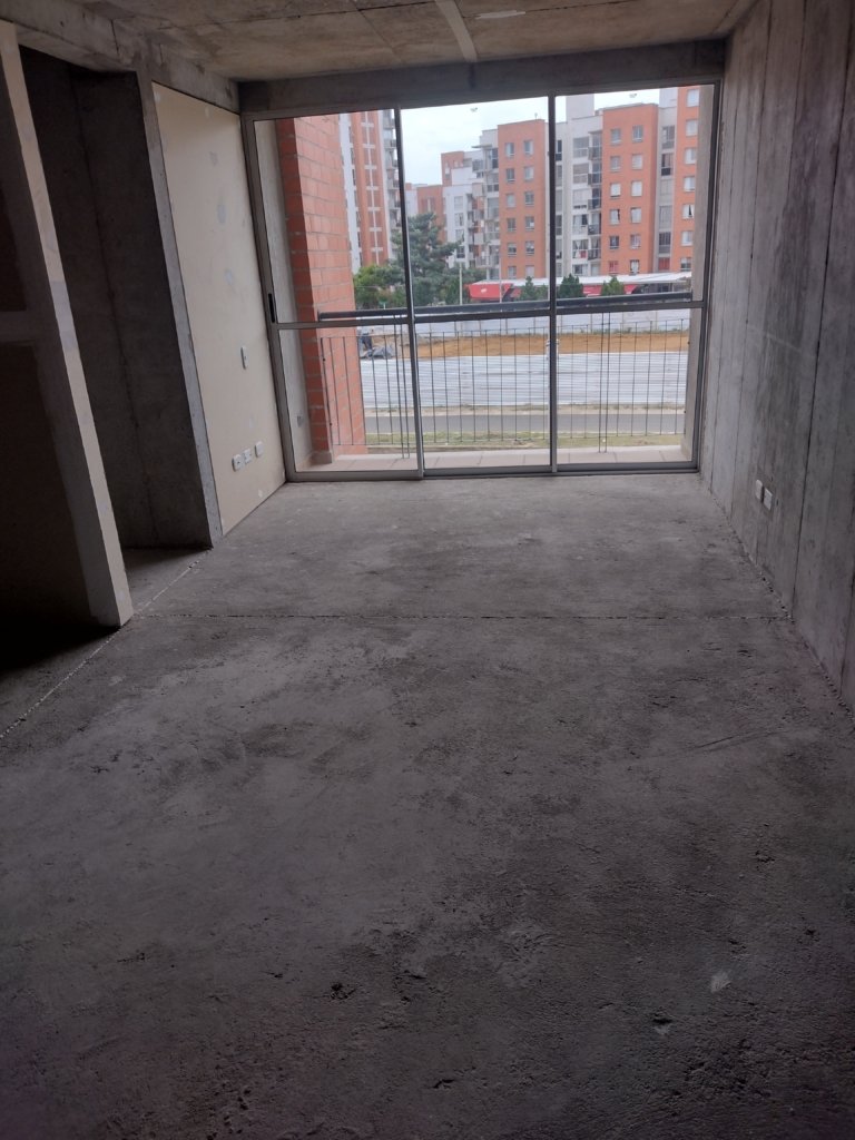 El apartamento ideal en obra gris, para que los acabados los coloques a tu gusto, con parqueadero propio y en el sitio de mayor valorización en el sur de Cali.