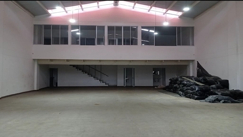 VENDO ARRIENDO BODEGA QUEBRADA SECA