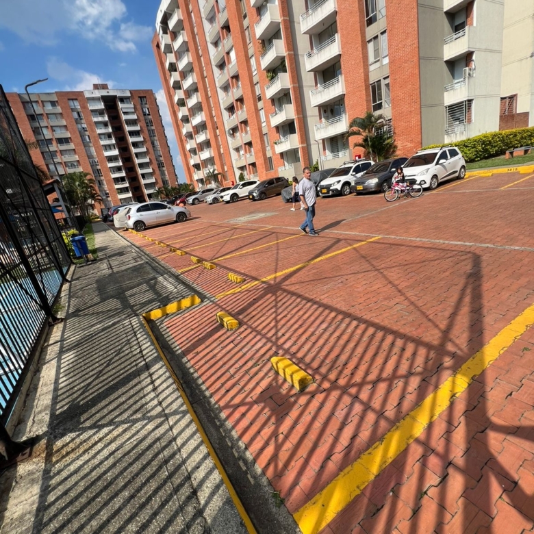 APARTAMENTO EN PORTAL DEL LILI 1