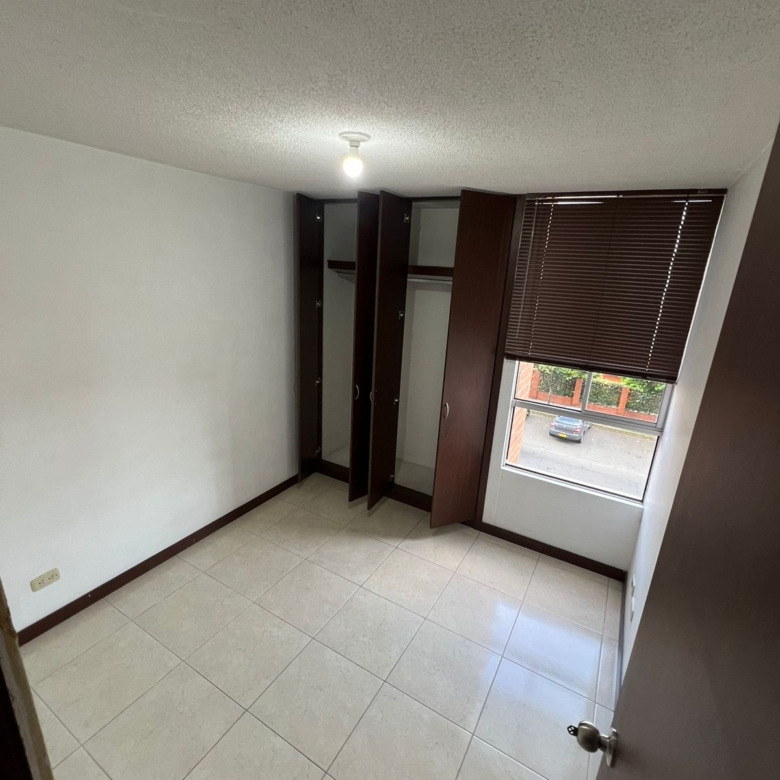 APARTAMENTO EN PORTAL DEL LILI 1