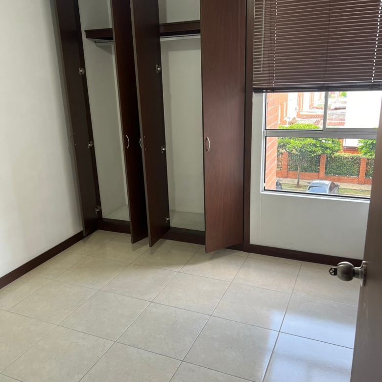 APARTAMENTO EN PORTAL DEL LILI 1