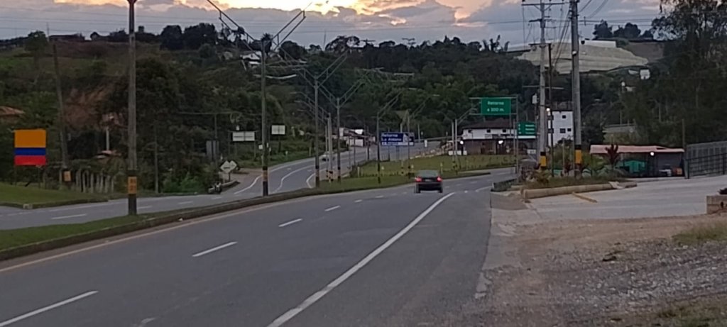 Lote de terreno Industrial en zona de Parques Industriales autopista Medellín Bogotá