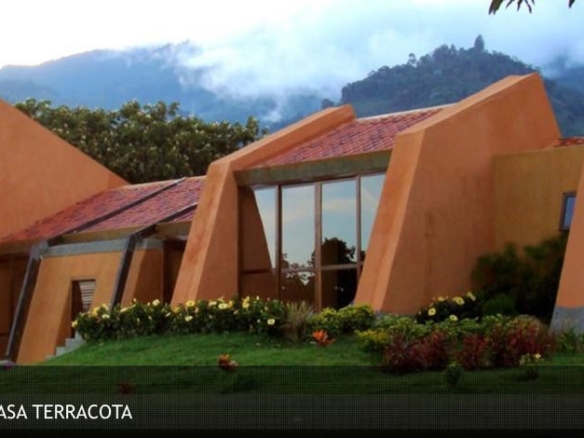 Casa campestre TERRACOTA en condominio Los Refugios de Calima