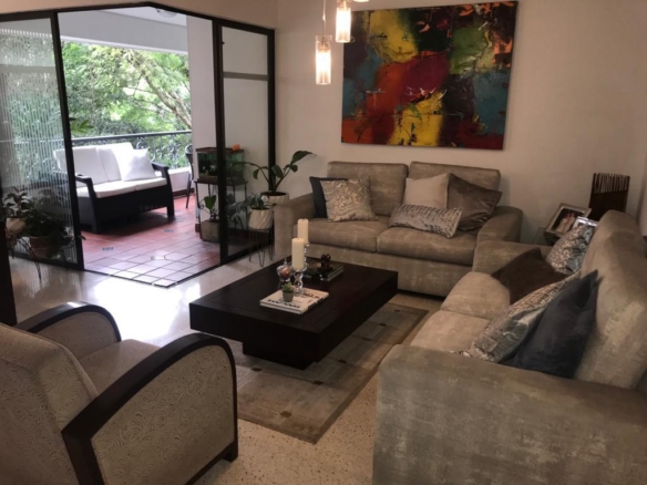 Vendo o Arriendo apartamento ubicado oeste de Cali, barrio Cristales