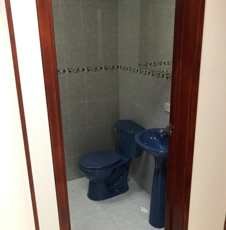 SE VENDE CASA EN MOSQUERA SANTILLANA