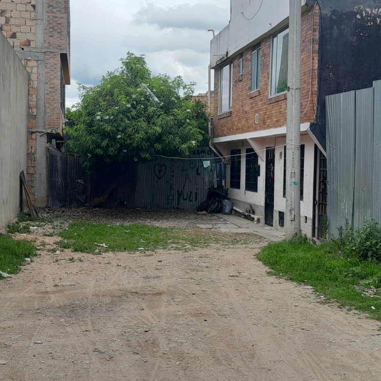 SE VENDE LOTE URBANO EN FUNZA 88 m2.