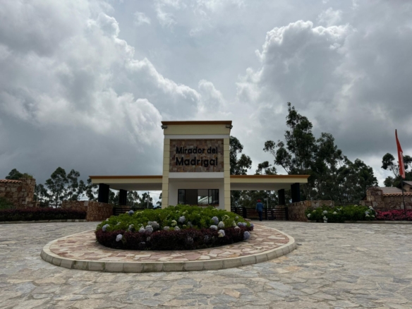 Lote mesa de los santos, proyecto Mirador del madrigal Incomesa