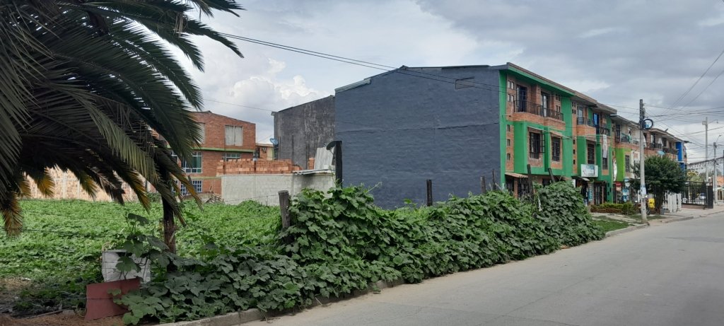 GANGA SE VENDE LOTE URBANO EN FUNZA 1.500 M2