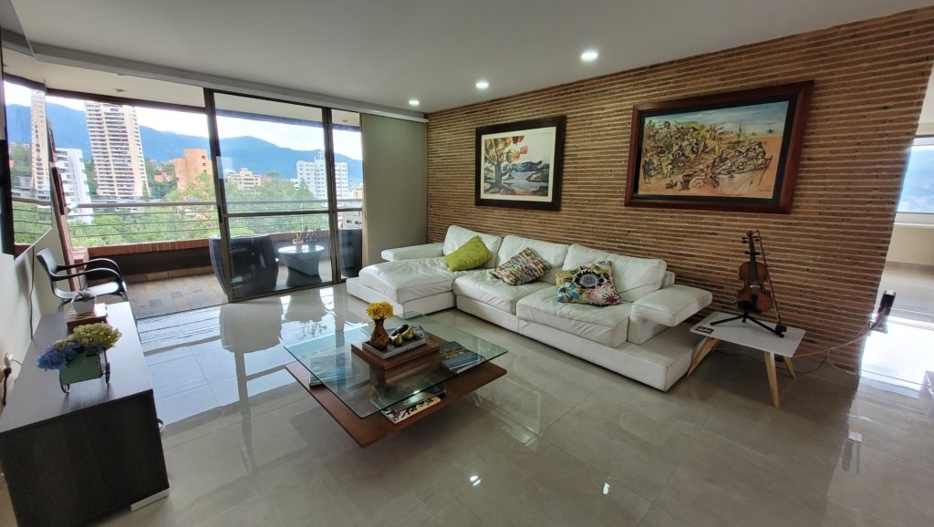 Apartamento en Venta El Campestre Medellin