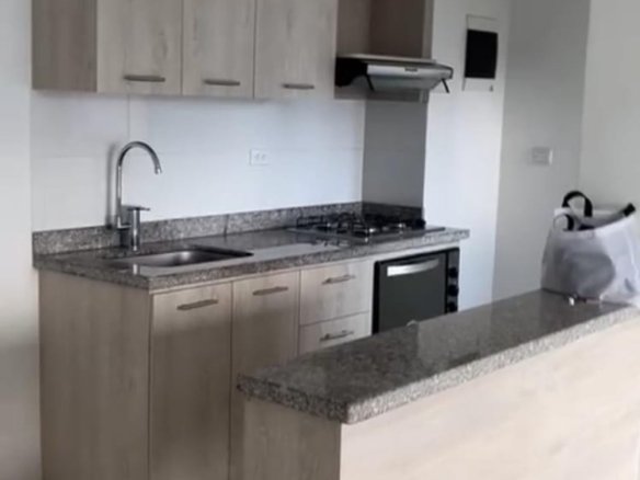 Apartamento en el Conjunto Residencial Selvática Barrio Las Lomitas