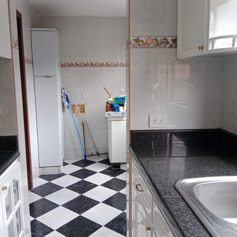 Hermoso apto chicó norte, 126 mts2, 3 habs, 2 baños, baño social, piso 4, 2 pqs.