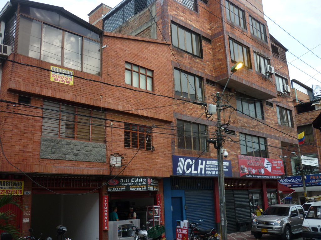 ARRIENDO APARTAESTUDIO EN EL CENTRO DE CALI