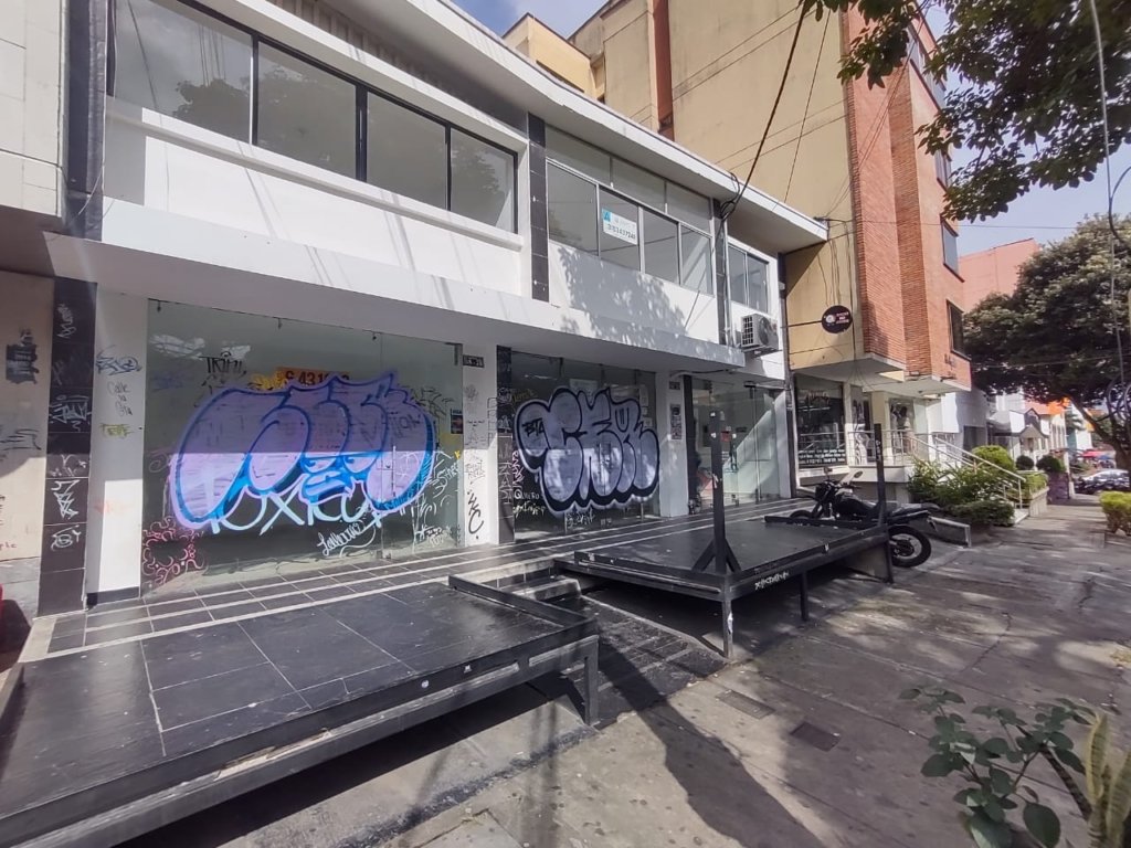 Casa Comercial en Cabecera, Bucaramanga excelente ubicacion