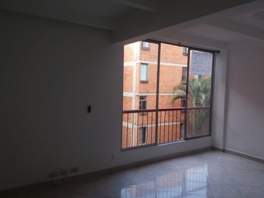 Apartamento en Urbanización El Cortijo Medellin