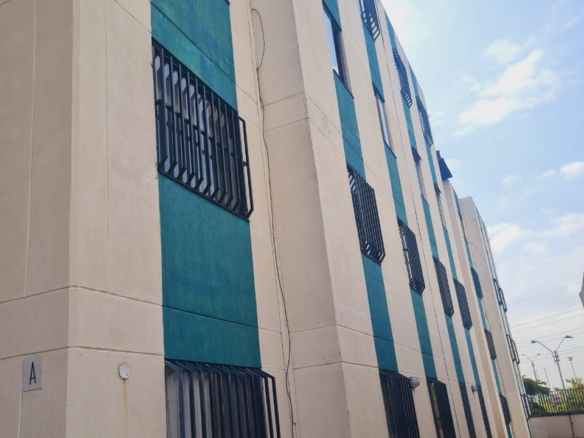 Apartamento en Unidad Multifamiliar las Ceibas II, Cali