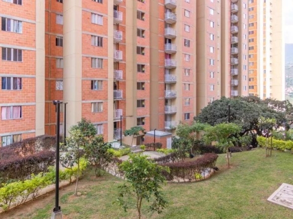 URBANIZACIÓN ARBOLEDA DEL CAMPO, BELLO