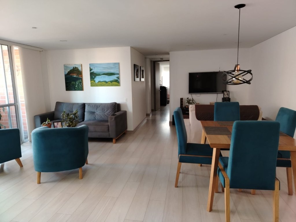 Venta Apartamento en Tres esquinas, Sabaneta