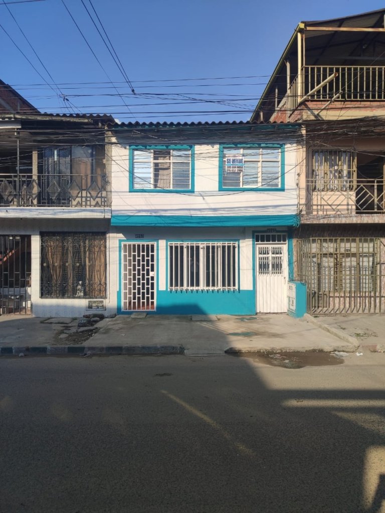 Vendo casa vehicular en el poblado