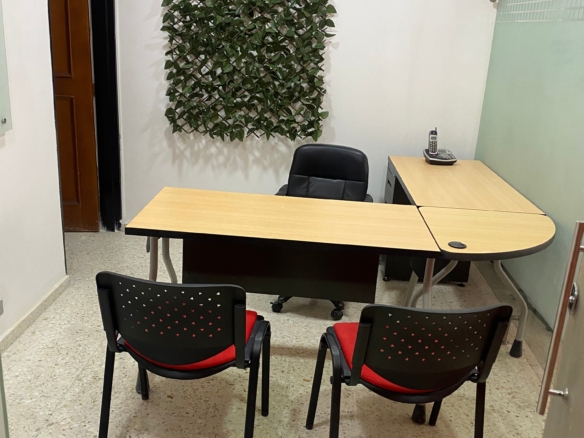 Alquiler de 2 oficinas ejecutivas