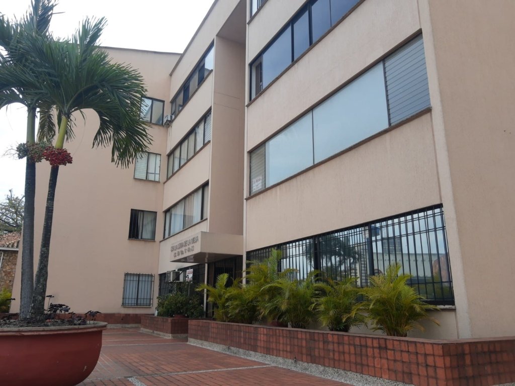 Apartaestudio en el Barrio Centenario Cali