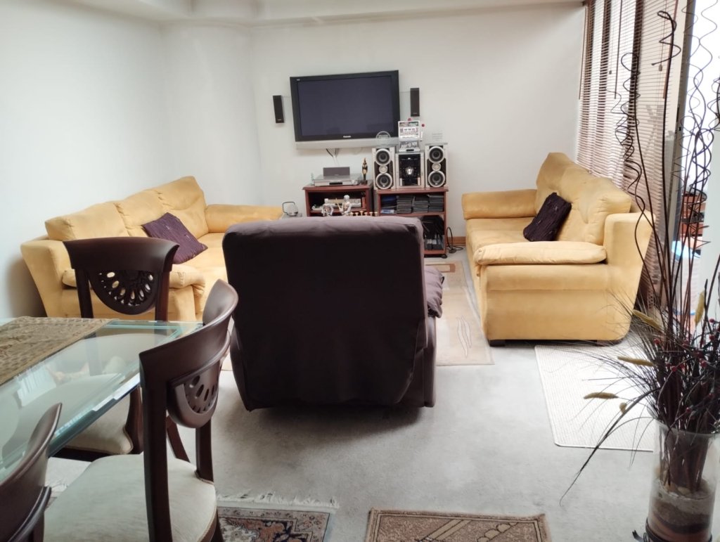APARTAMENTO AL LADO DEL CENTRO COMERCIAL UNICENTRO BOGOTA