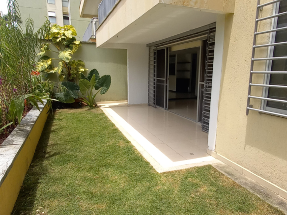 oportunidad motivo viaje venta apartamento 1er piso alfaguara- jamundi