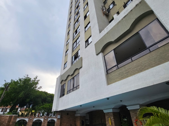 Alquilo/Vendo Apartamento en el barrio el Peñon