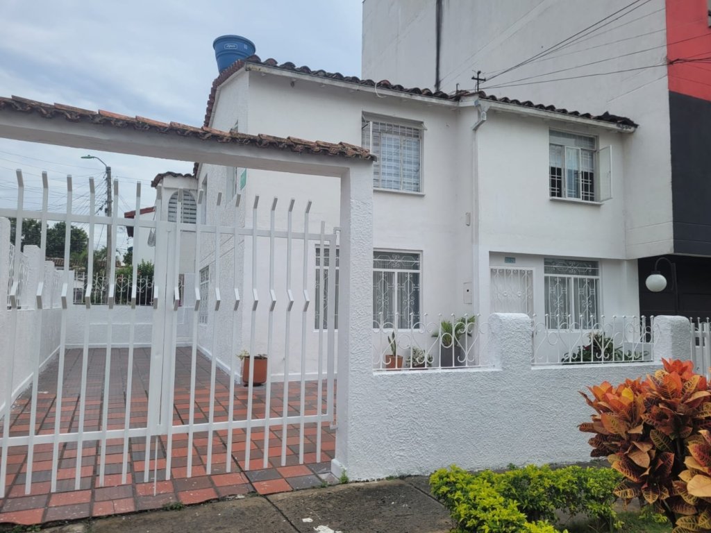 VENTA CASA DIAMANTE 3014390259