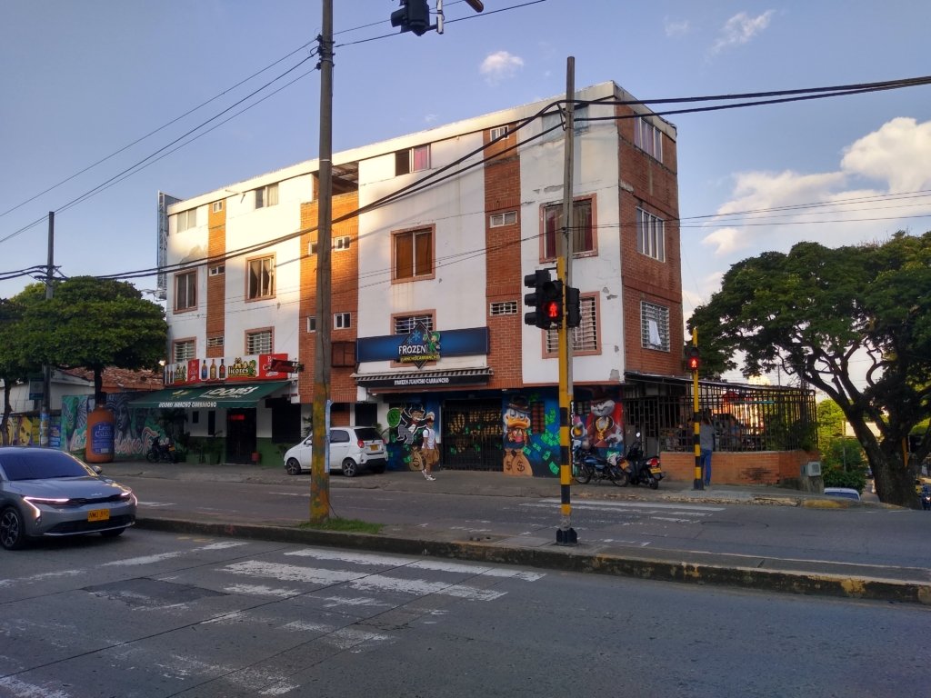 Edificio comercial en venta ¡Para inversionistas!