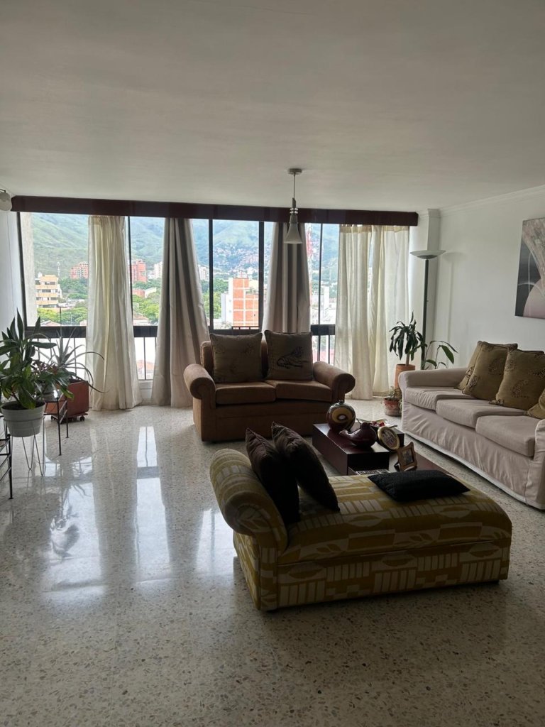 APARTAMENTO PRADOS DEL NORTE