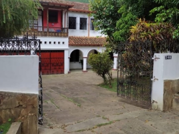 Hermosa Casa en San Gil Santander barrio La Playa
