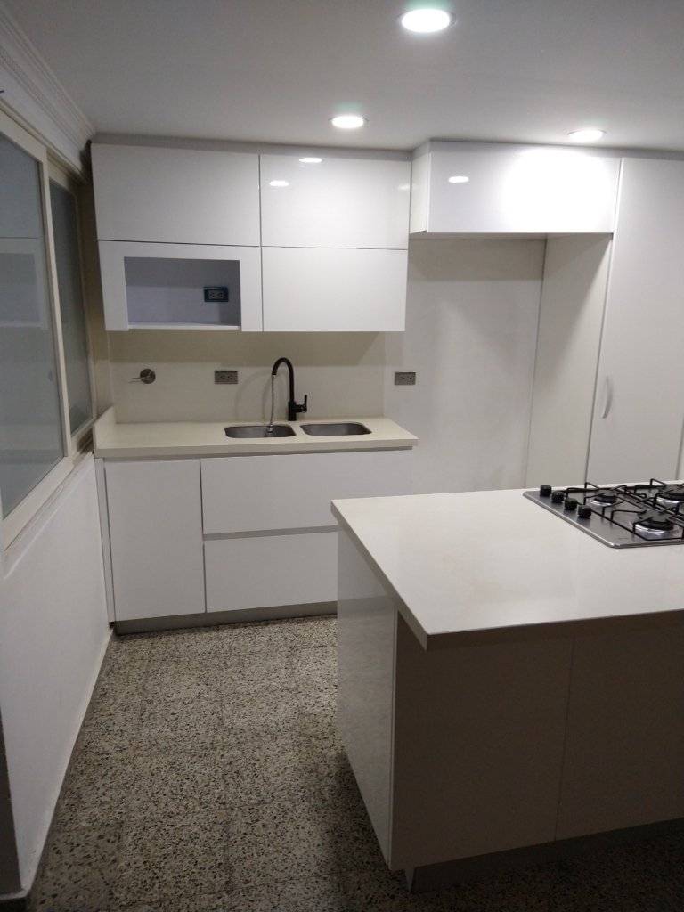 Arriendo casa en Cristo Rey